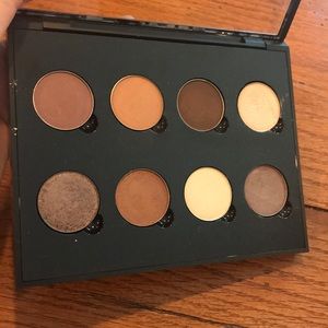 Customized Anastasia Beverly Hills eyeshadow!